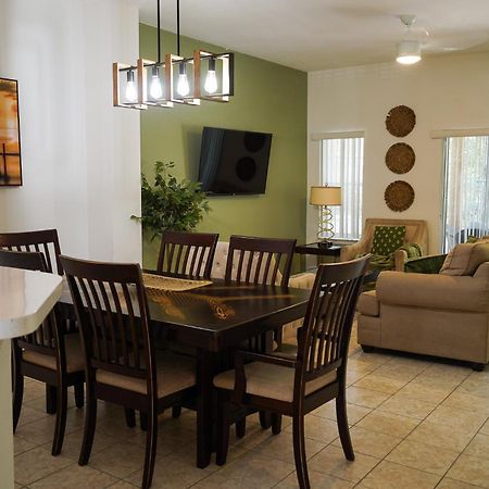 Enchanting Escape 3 Bedroom Minutes From Disney! キシミー エクステリア 写真